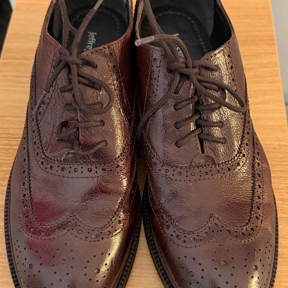 Jeffrey Campbell Women's Moyra Wingtip Oxfords Size 8 Brown excellent condition